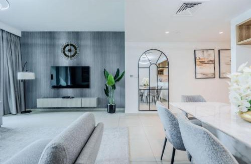 Za'abeel 2 Apartment | TRPS - Downtown Views II T2, Downtown Dubai - Modern 3BR Home, Maids Room, Full Burj Khalifa View
