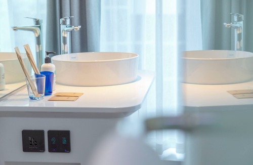 Bac Giang Hotel | Tru by Hilton Bac Giang City Centre