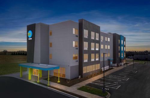 Dixon Hotel | Tru By Hilton Dixon