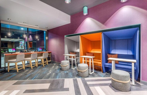 Madison Hotel | Tru By Hilton Madison West