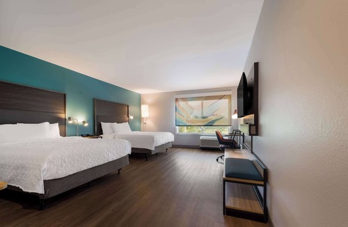 Novi Hotel | Tru By Hilton Novi Detroit