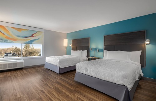 Oshkosh Hotel | Tru By Hilton Oshkosh