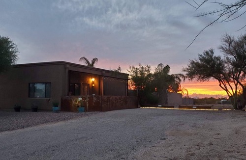 Sunset Manor Villa | True desert experience in Oro Valley