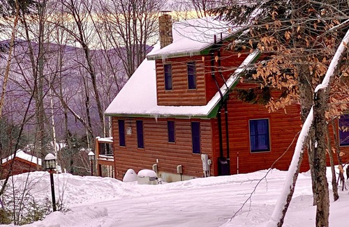 Sunday River Area House | True North at Sunday River-Powder Ridge-4miles to Mtn. New Air Conditioning !