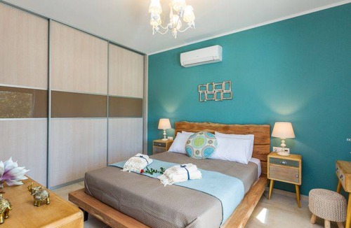 Monopari House | Trules