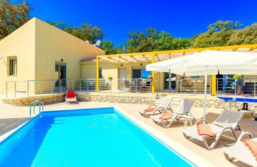 Monopari House | Trules