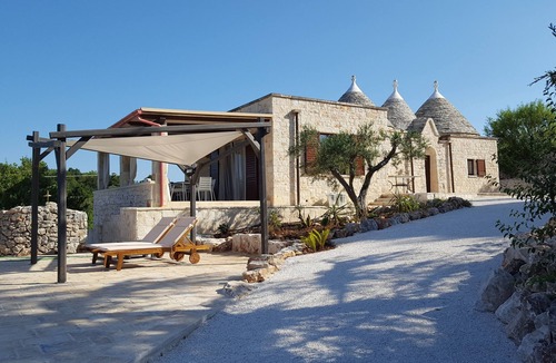 Putignano Villa | Trulli Parco Grande with swimming pool
