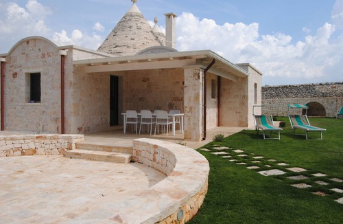 Cisternino House | Trullo Amato with exclusive pool