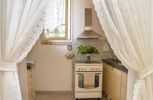 Latiano Villa | Trullo Canicchiulo by BarbarHouse
