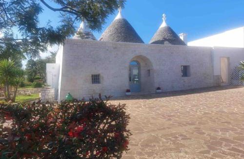 Specchiaruzzo House | Trullo in vigna