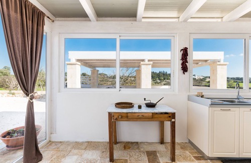 Ostuni Villa | Trullo La Dolina con Piscina by Wonderful Italy