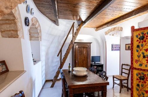 The Trulli of Alberobello Apartment | Trullo Wanda