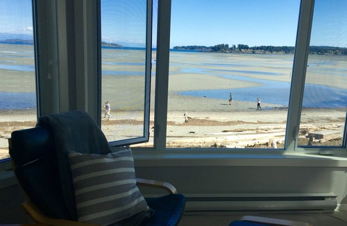 Regional District of Nanaimo Condo | TRULY BEACHFRONT - 180 Degree Panoramic View of the Beach