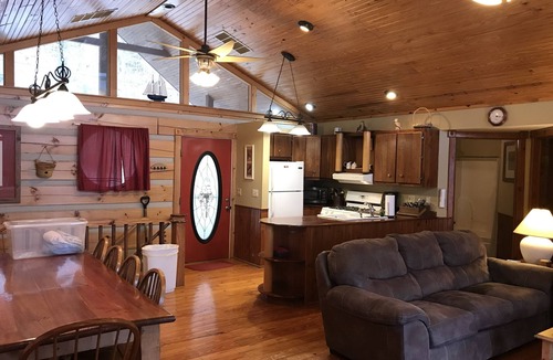 Magnet Cabin | Truly exceptional and comfortable luxury log cabin