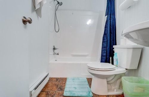 Central Manchester Apartment | TruStay in Central Connecticut