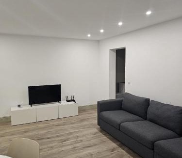 Targoviste Apartment | Trusted Home