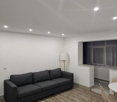 Targoviste Apartment | Trusted Home