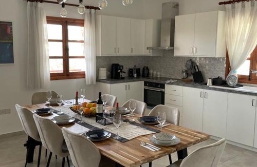 Lemona Apartment | Tsangarides Apartment with Mountain View in Lemona, Paphos