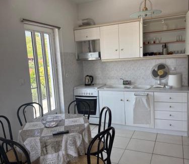 Rovies Apartment | Tsoumaris House