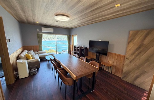 Anan House | Tsubaki House