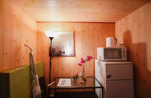 Tsuruhashi Apartment | Tsuruhashi House