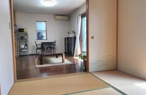 Tsurumi Ward Apartment | Tsurumi Green Base 2LDK