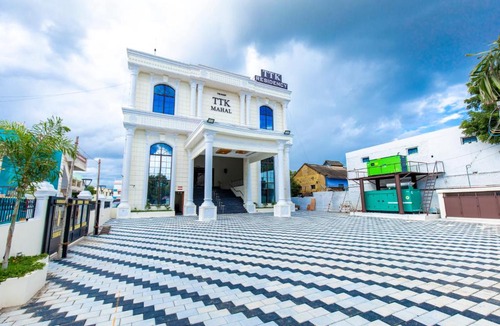 Periyakulam Hotel | TTK Residency