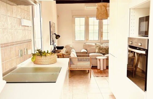 Cala'n Bosch Ski Chalet | Tu relax en "Ca'Na Cocca"- Chalet with pool