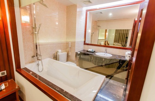 Tu Son Hotel | Tu Son Luxury Hotel