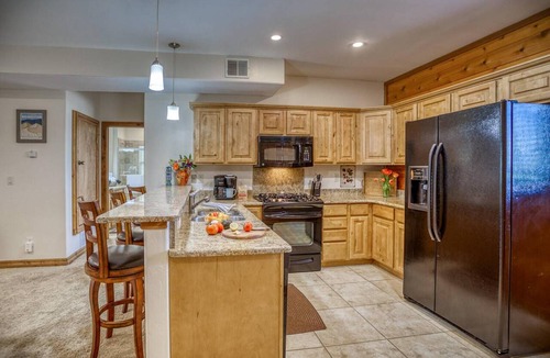Pagosa Springs Condo | Tubing Promo! Uptown Relaxed Condo-Close to Amenities, Boutique Shops, & Cafes!