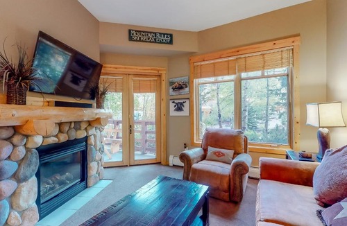 Copper Mountain Village Apartment | Tucker Mountain Lodge #104