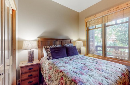 Copper Mountain Village Apartment | Tucker Mountain Lodge #104