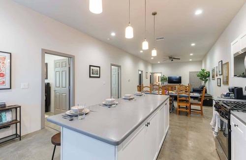 Barrio San Antonio House | Tucson Summer Base | 4BR Modern Duplex Retreat