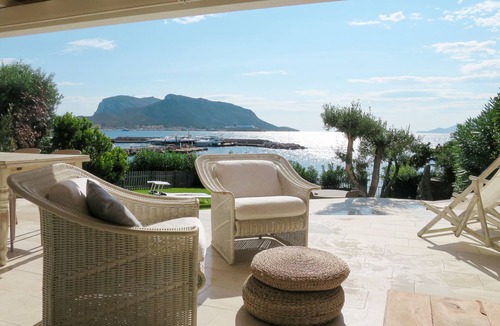 Baia Caddinas House | Tugurio by Interhome