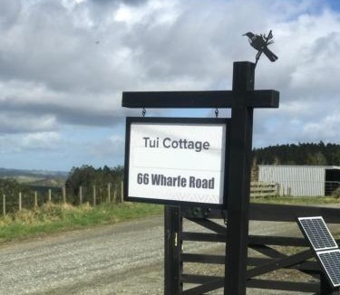 Wellsford Apartment | Tui Cottage