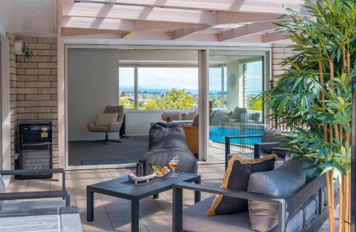 Hilltop House | Tuis and Pools - Lake Taupo Holiday Home
