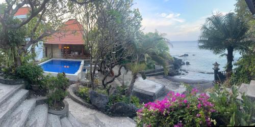 Abang Resort | TulamBuBu Dive Resort