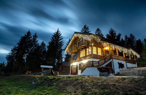 Romuli Bed & Breakfast | Tulean Cabin