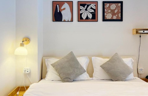Jinjiang Apartment | Tulips apartment