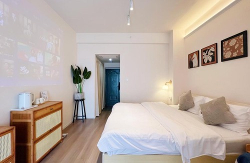 Jinjiang Apartment | Tulips apartment
