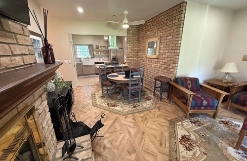 Tulsa House | Tulsa Renovated Mid Century 3-bedroom 2 bath, family/dog friendly.
