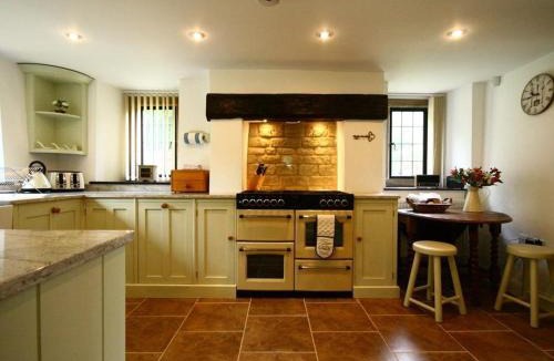 Buckland House | Tumbledown
