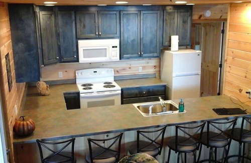 Bryant Cabin | Turkey Hollow with a one of a kind view!