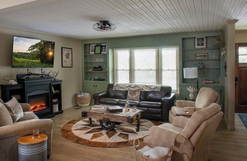 Russellville House | Turkey Path Ranch Homestead