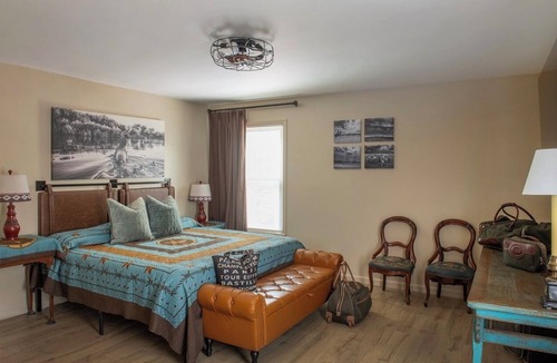 Russellville House | Turkey Path Ranch Homestead & Guest Cottage