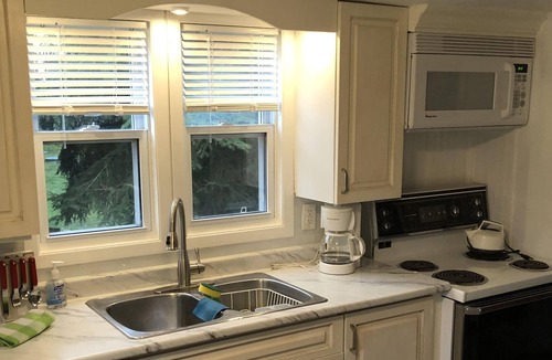 Turkey Point Cottage | Turkey Point Cottage for Rent- 15 sec. walk to beach.