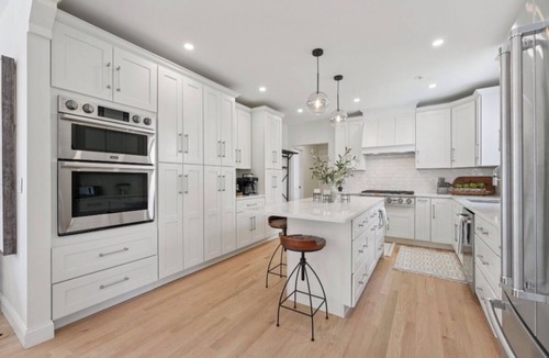 Stillwater House | Turnkey Historic Stillwater Luxury 4BR walk to Downtown Main st, next to history