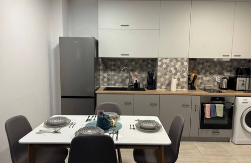 Lozenets Apartment | Turquoise City Exotic Bliss