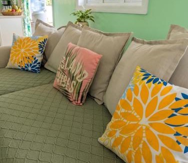 Gregory Town House | Turquoise Oasis