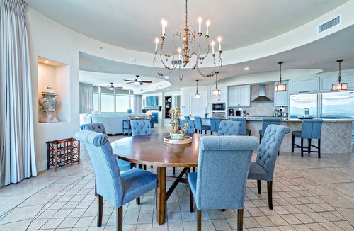 Orange Beach Condo | Turquoise Place 801D 4 bedroom 4.5 bath corner unit with Private hot tub by Prickett Properties